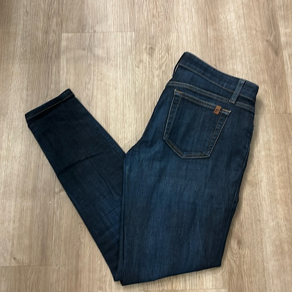 Joe’s Jeans - like new!